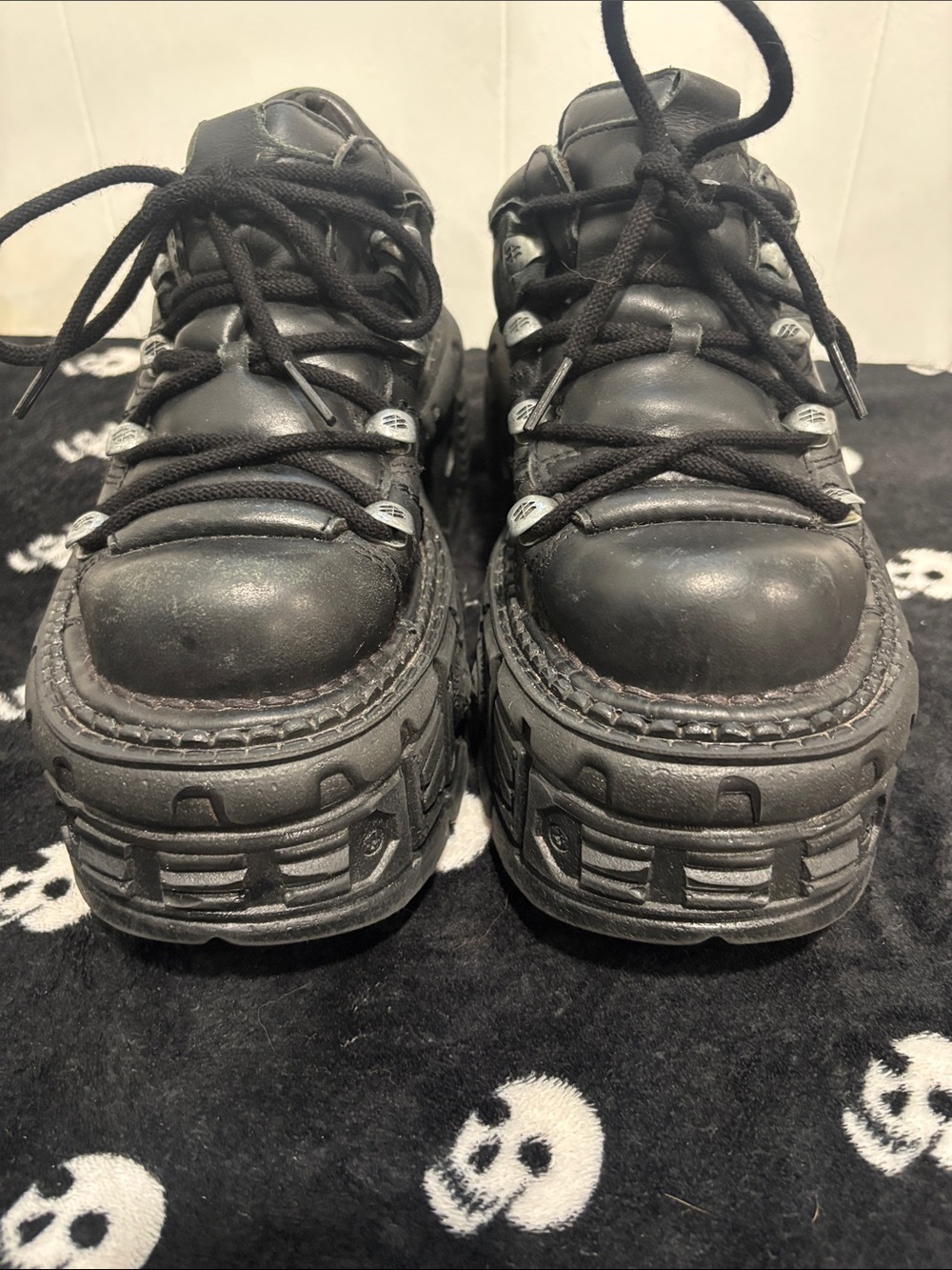 NEW ROCK PLATFORM SHOES - Picture 5 of 5